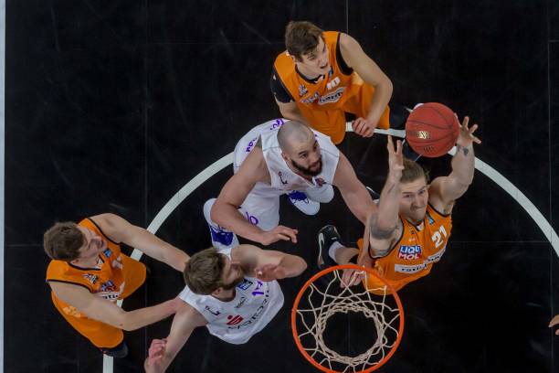 位同位置传 位同位置传