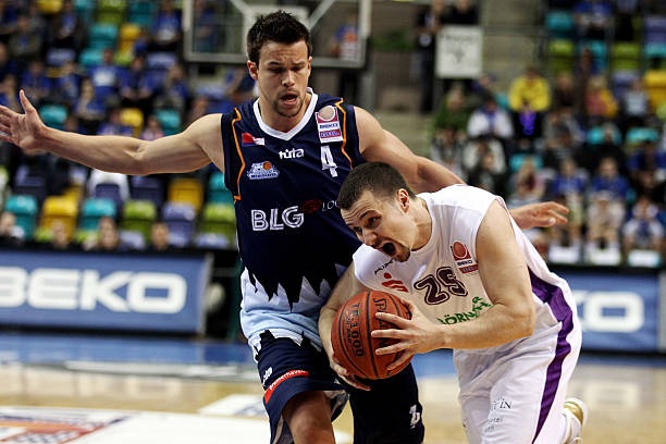 臣则是本土 臣则是本土